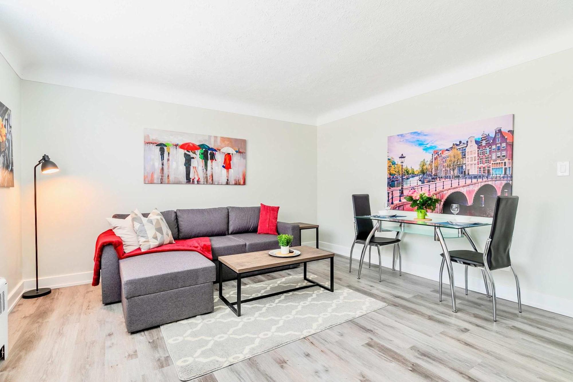 Modern Apartment In Corktown Hamilton Sleeps 4 Dış mekan fotoğraf